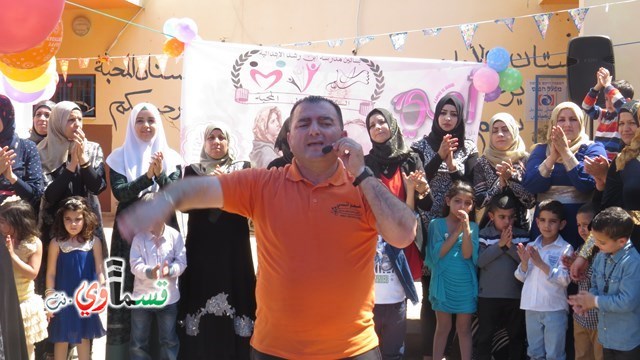 كفرقاسم – فيديو: بساتين الامل, السلام , والمحبة تحتفل بعيد الام على انغام عمو انس وجوقته ..
